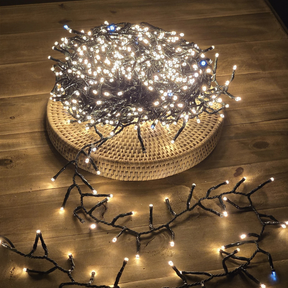 Pisca Festão 1000 LEDs Quentes com Estrobo Branco Frio - 50m/80m, Bivolt, Uso Interno e Externo