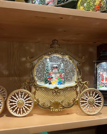 Globo de Neve em Carruagem Natalina - Design Luxo