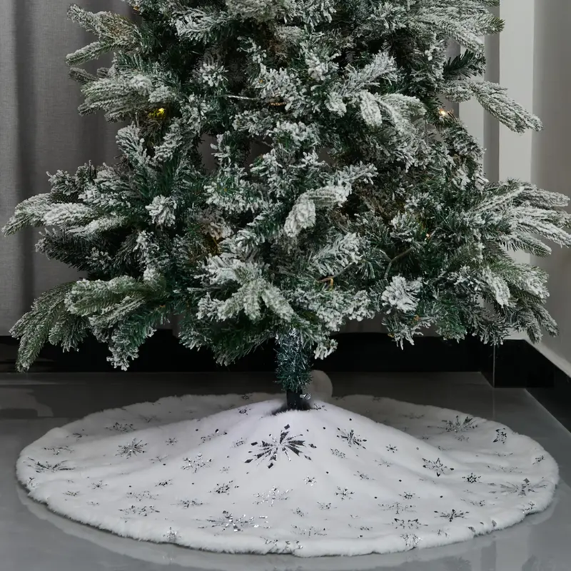 Saia de Árvore de Natal Luxuosa para o Ano Novo 2025 - Base Elegante