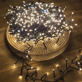 Pisca Festão 1000 LEDs Quentes com Estrobo Branco Frio - 50m/80m, Bivolt, Uso Interno e Externo