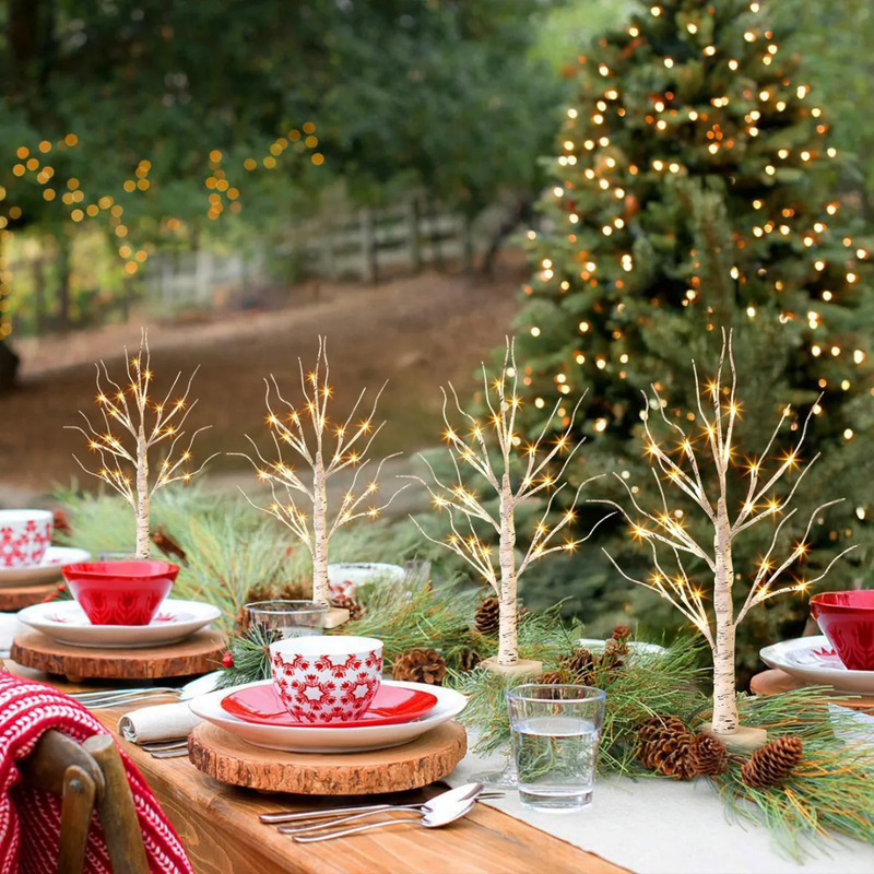 Conjunto de 4 Árvores de Natal com 24 Led De 60 Cm - Para Enfeites e Eventos
