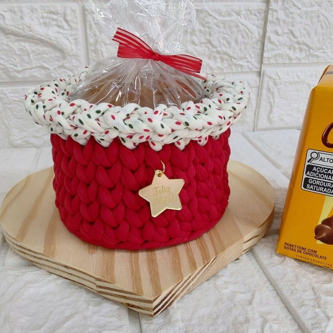 Porta Panetone de Crochê Artesanal - Decoração e Presente de Natal