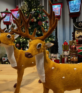 Conjunto de Renas Realistas - Compre 1 Leve 3