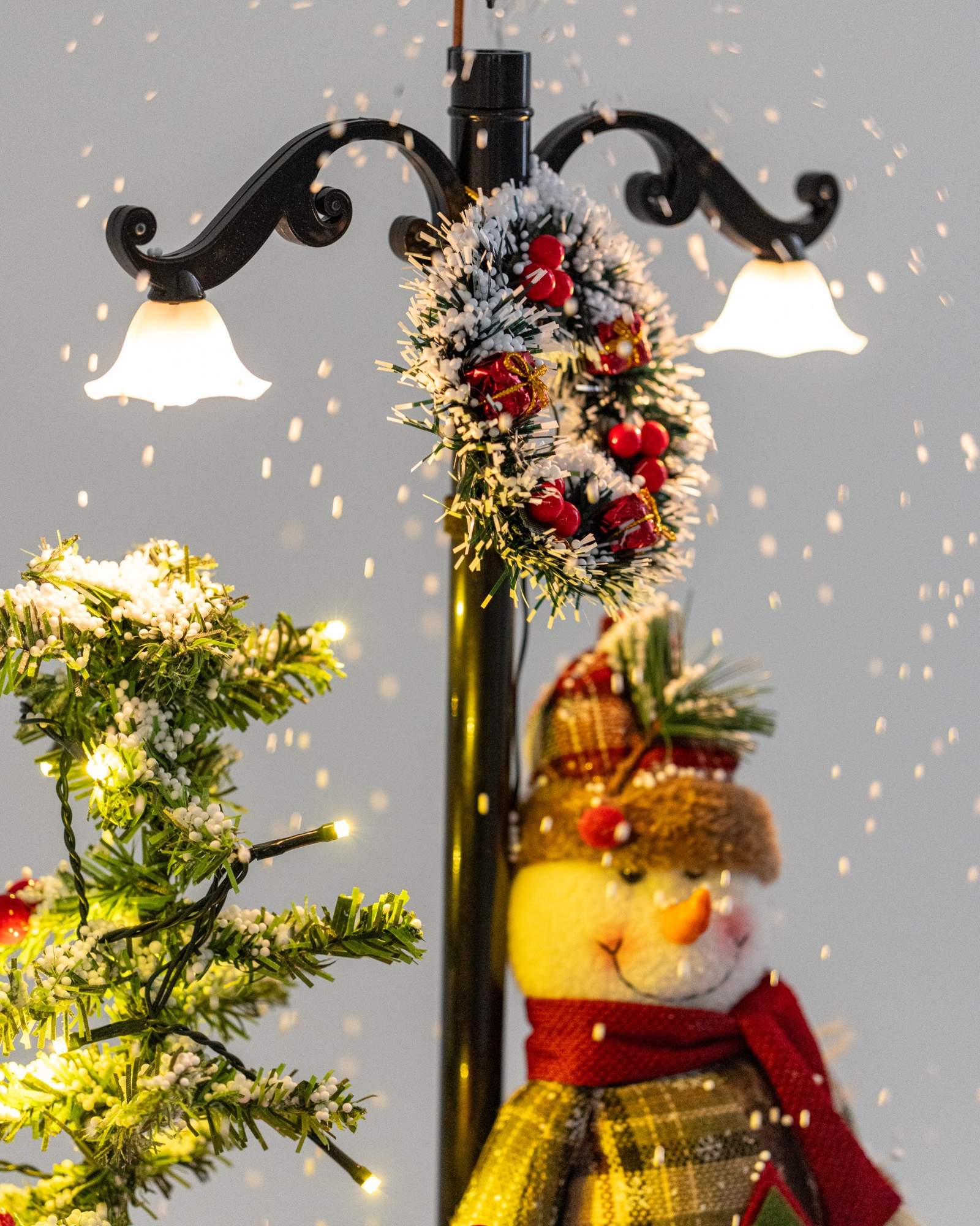 Árvore de Natal Mini Boneco de Neve com Base de Guarda-Chuva com Neve 65 x75