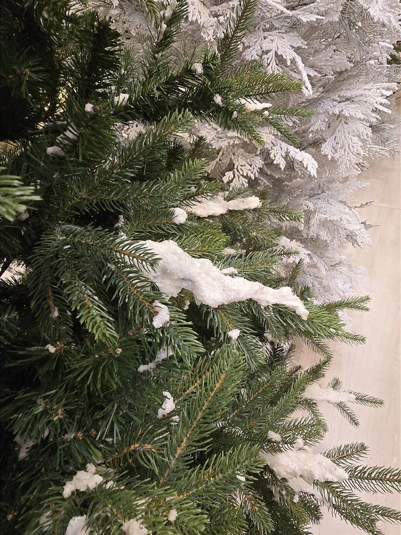 Árvore de Natal Pinheiro Super Realista New Jersey 2,10m 1240 Galhos – Pré-Venda 2025