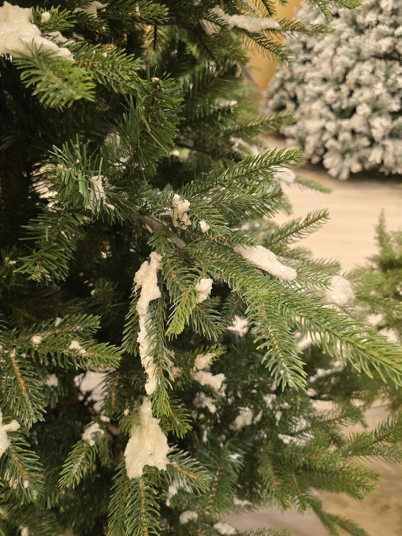 Árvore de Natal Pinheiro Super Realista New Jersey 2,10m 1240 Galhos – Pré-Venda 2025